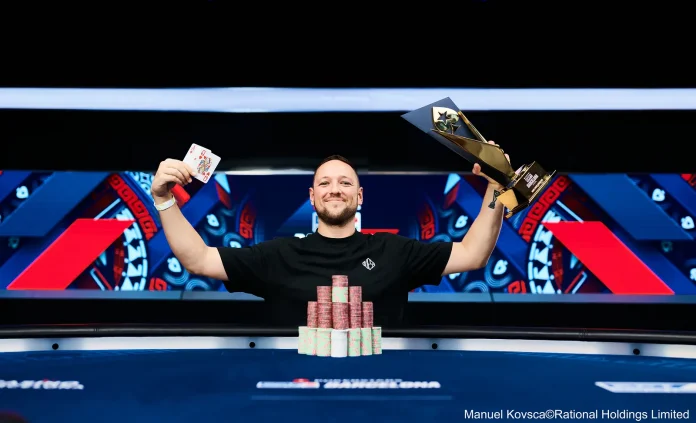 manuel-ferrari-premiazione manuel ferrari premiazione ept barcellona