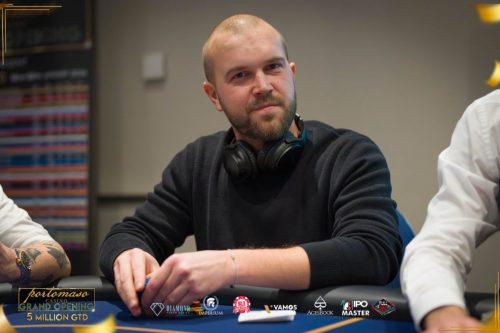 618221530 749252391574587 2048401922439958908 n