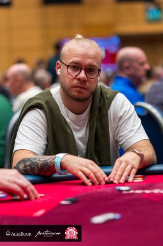 WhatsApp-Image-2025-10-31-at-19.57.22-10